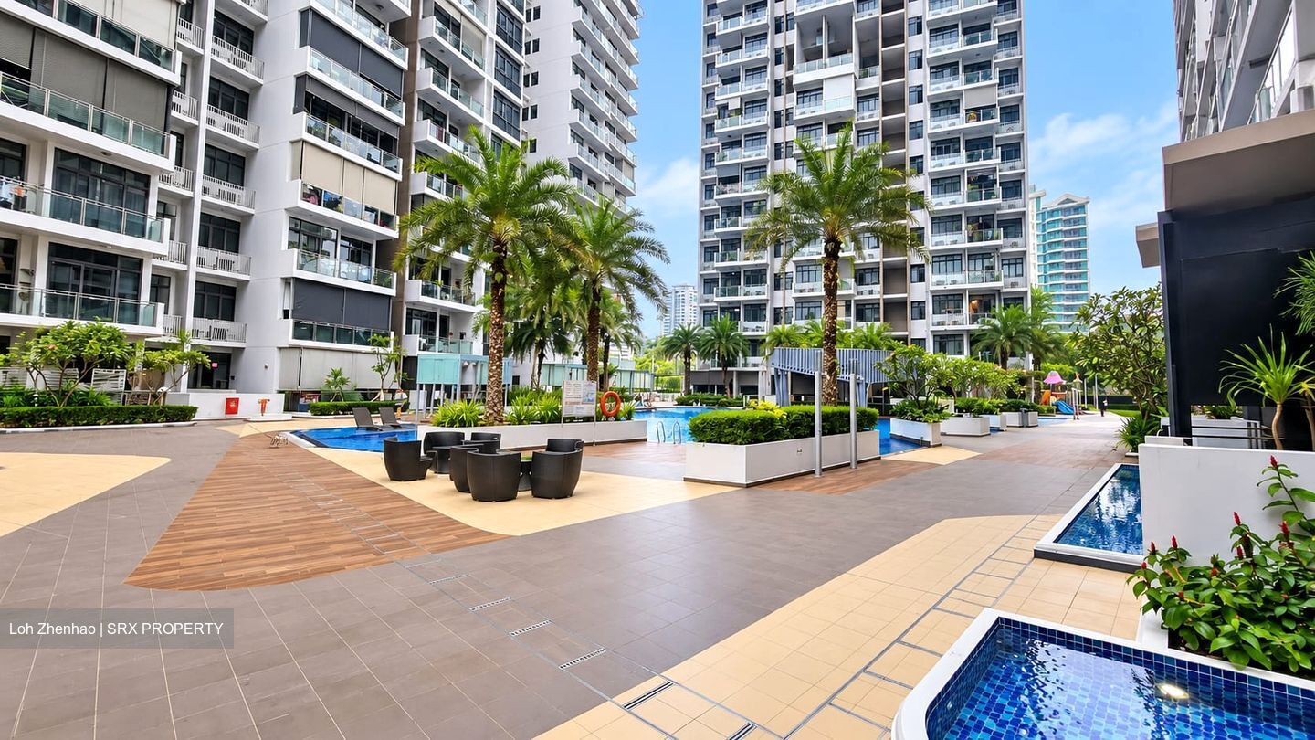 Urban Vista (D16), Condominium #618874711